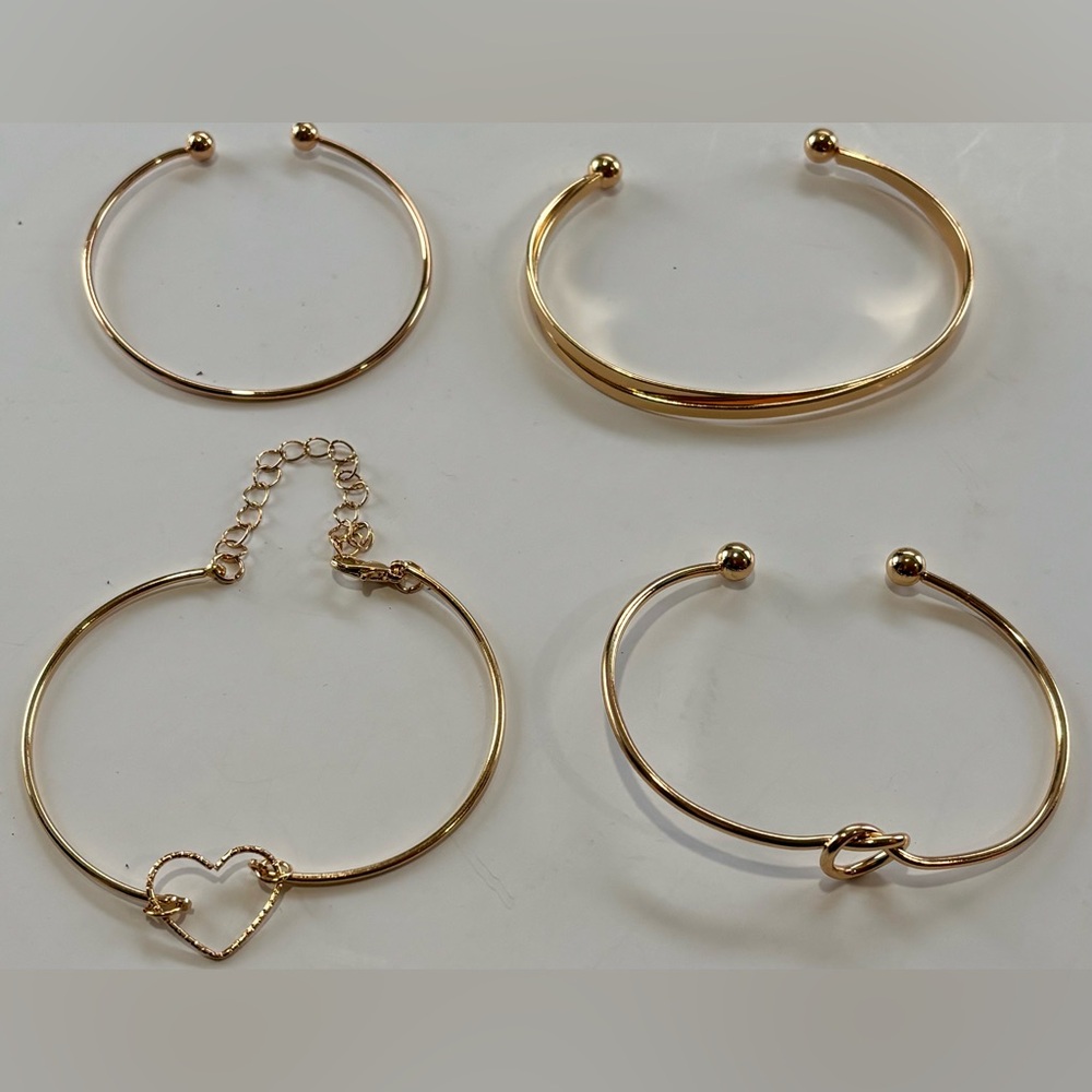 Gold Tone Stackable Bangle Bracelet Set | Heart &… - image 3